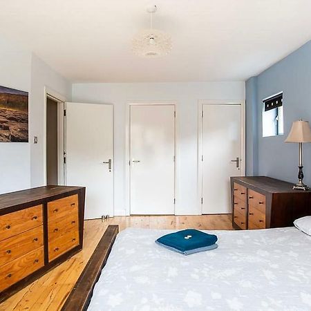Spacious Belfast City Centre Duplex Apartment Екстериор снимка