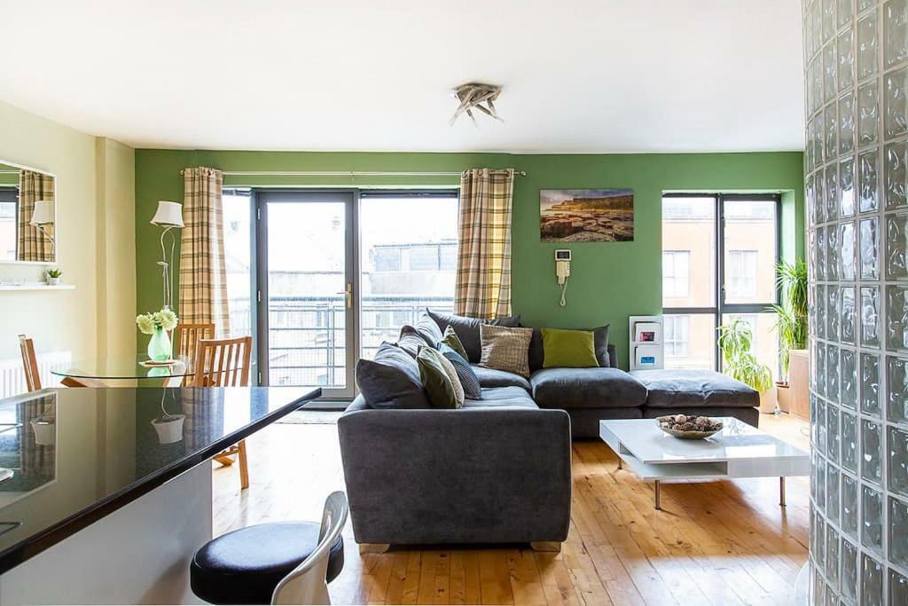 Spacious Belfast City Centre Duplex Apartment Екстериор снимка