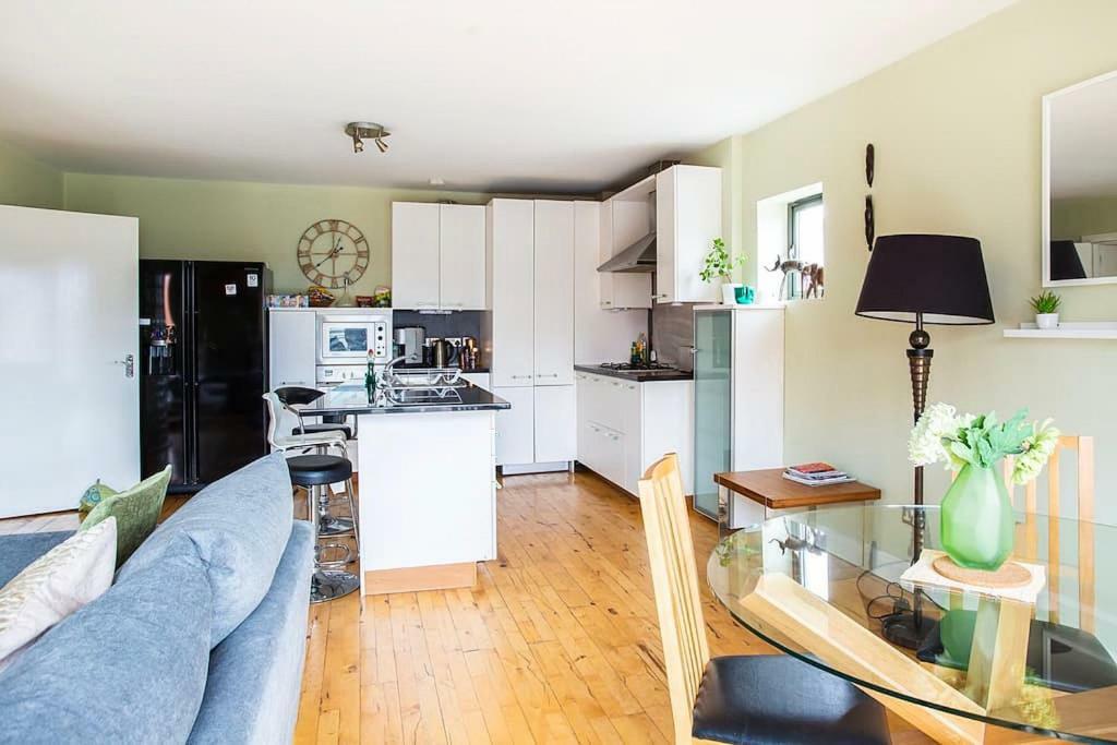Spacious Belfast City Centre Duplex Apartment Екстериор снимка