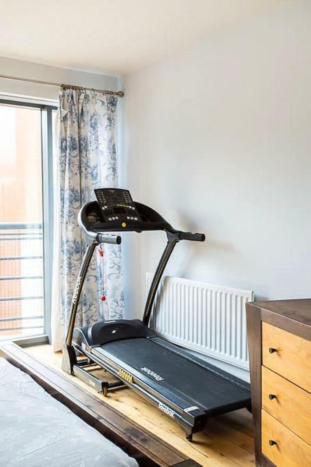 Spacious Belfast City Centre Duplex Apartment Екстериор снимка